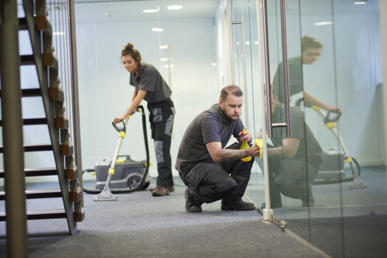 office  cleaning contractors
